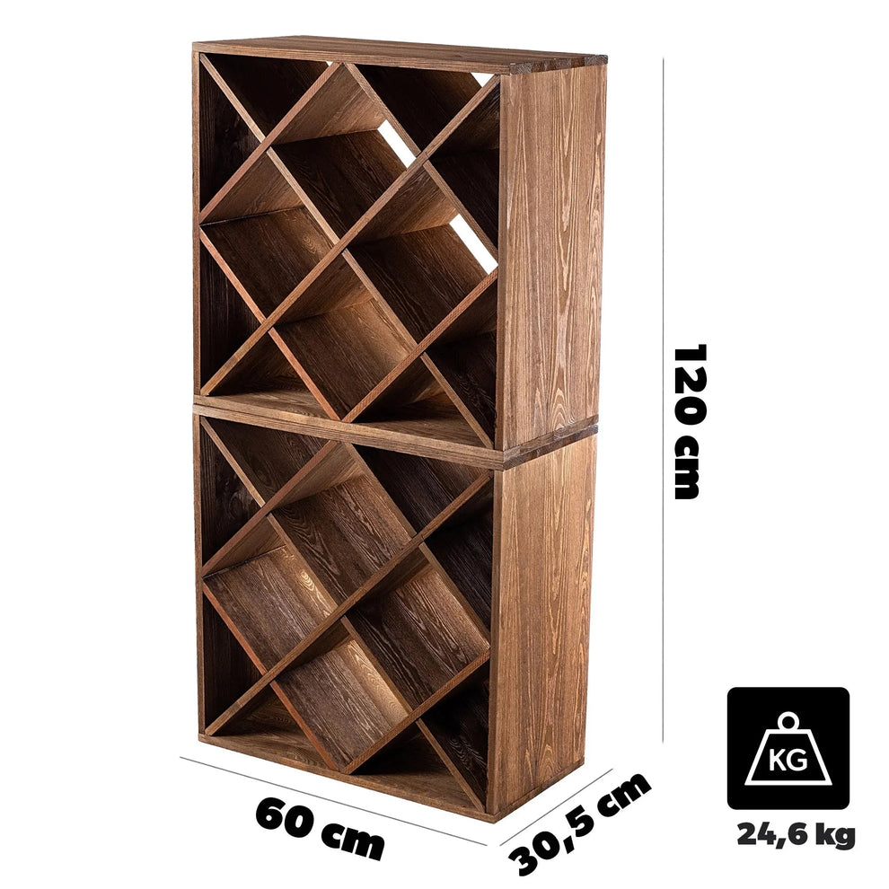 Vieux casier bouteille en bois en situation