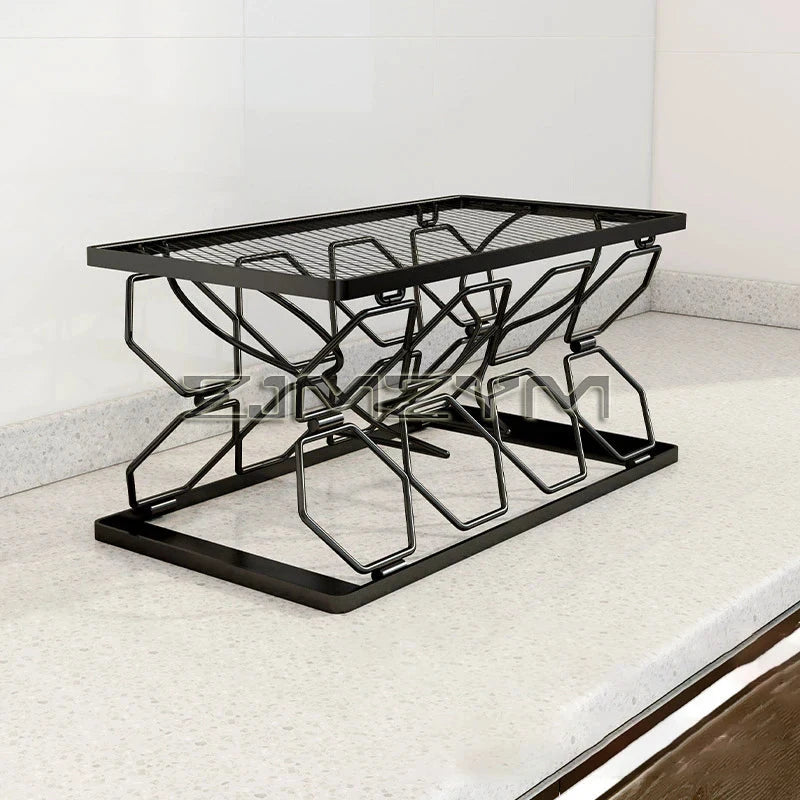 Caisson range-bouteille cuisine détail du rangement