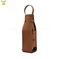 Porte-bouteille cuir gros plan