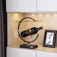 Support bouteille vin table avec bouteilles